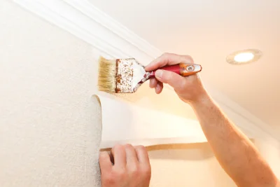 Pose de papier peint au Saulcy — revêtements muraux et toiles de verre